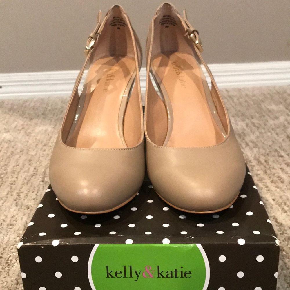 Kelly & Katie “Rachel” Shoe